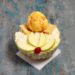 ENSALADA DE FRUTAS CON HELADO